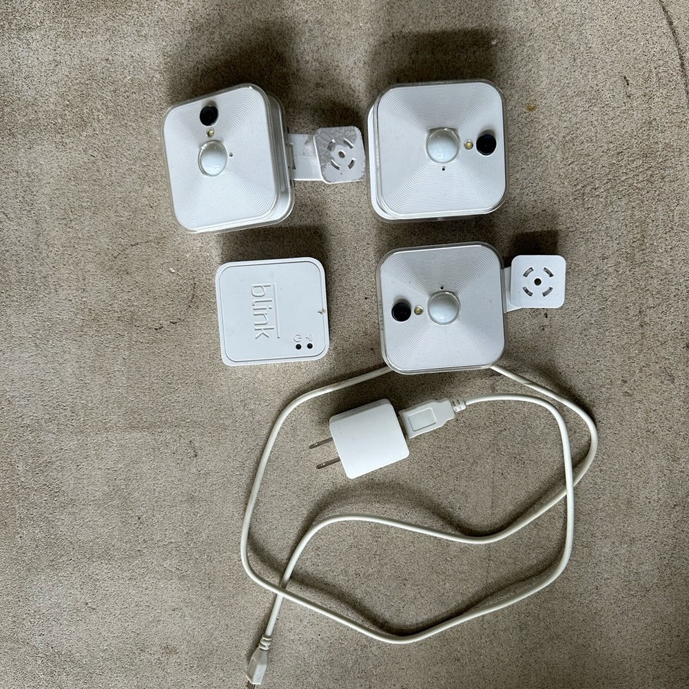 Three piece blink, camera security system